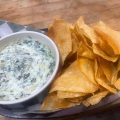 SPINACH ARTICHOKE DIP.
