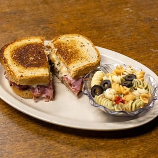 REUBEN SANDWICH