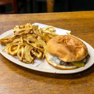 GREEN CHILE PEPPER BURGER